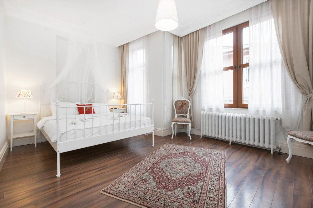 Stay Lab Taksim 15 Suites Istanbul Exterior foto